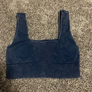 Top, size medium